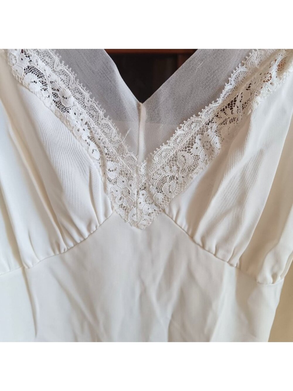True Vintage White Lace-Trimmed Full Slip 38 Tall Bodice Lorraine Glam 1960's